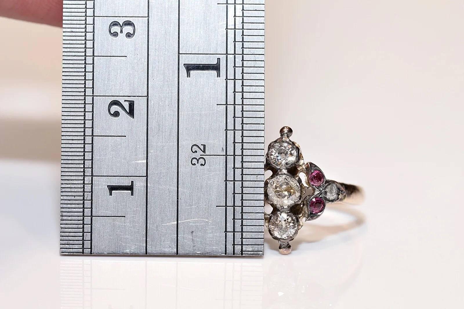 Bague navette ancienne des années 1900 en or 8 carats, diamant naturel et rubis  Pour femmes en vente