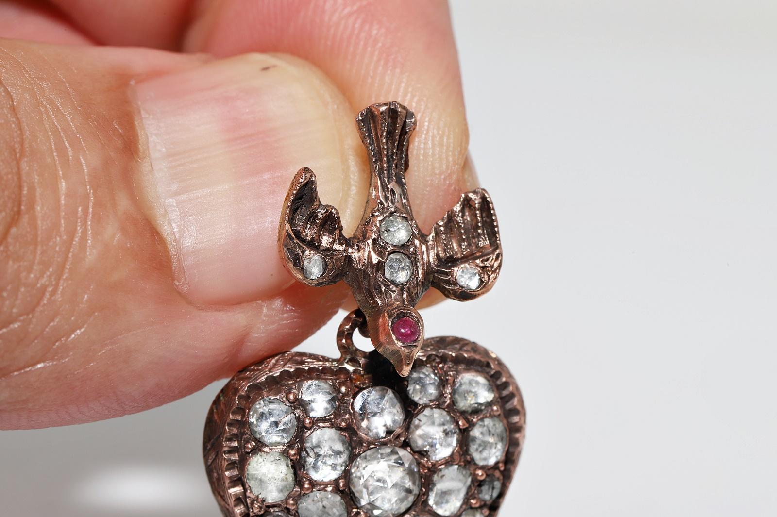 De las mujeres Antiguo Colgante de Corazón de Rubí y Diamante Natural Tallado Rosa en Oro de 8k Circa 1900 en venta