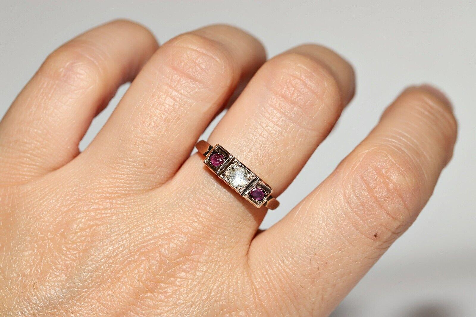 Antique Circa 1900s 8k Gold Natural Rose Cut Diamond  And Ruby There Stone Ring For Sale 7