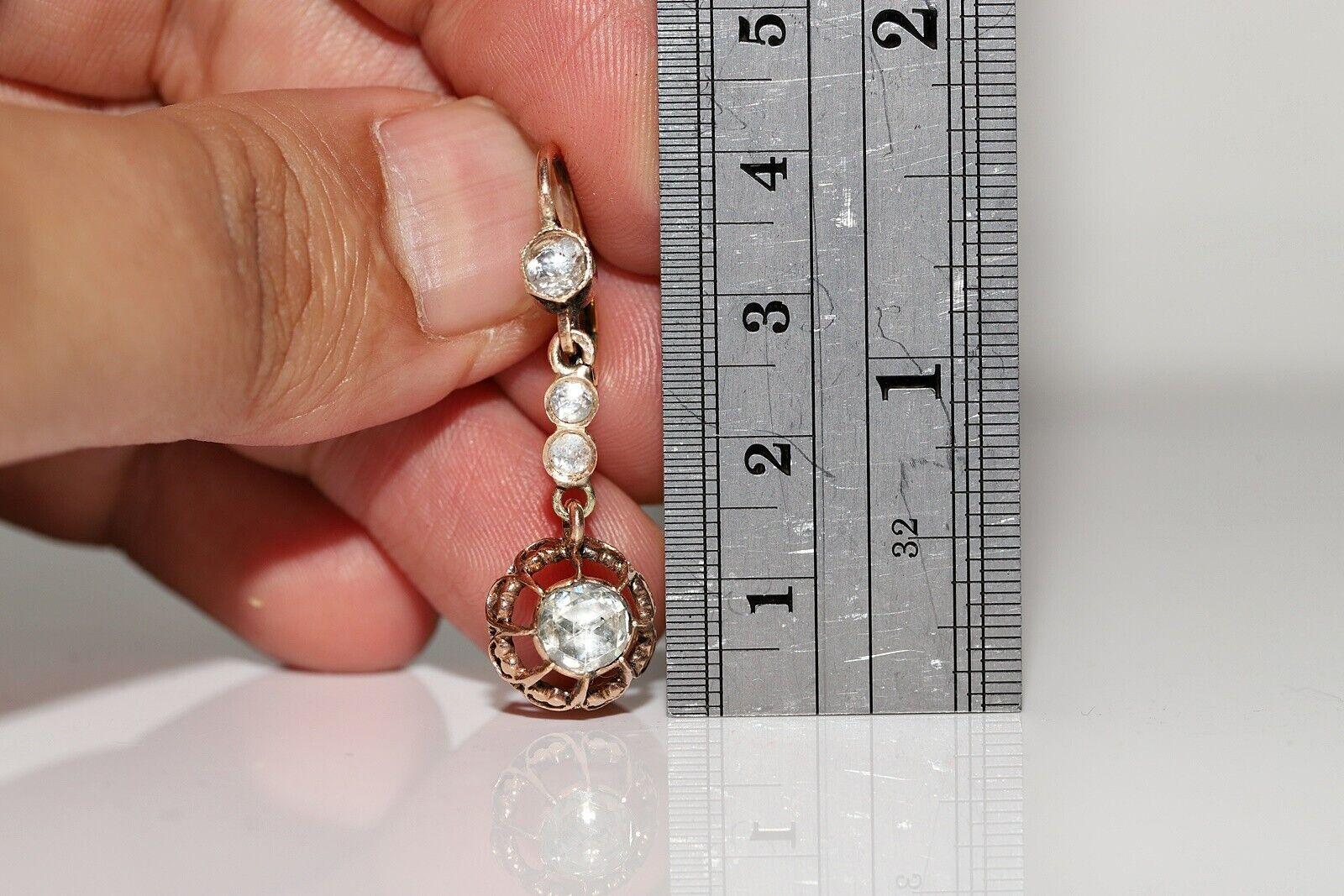 Boucle d'oreille pendante en or 8k Circa 1900, décorée de diamants naturels taillés en rose Pour femmes en vente