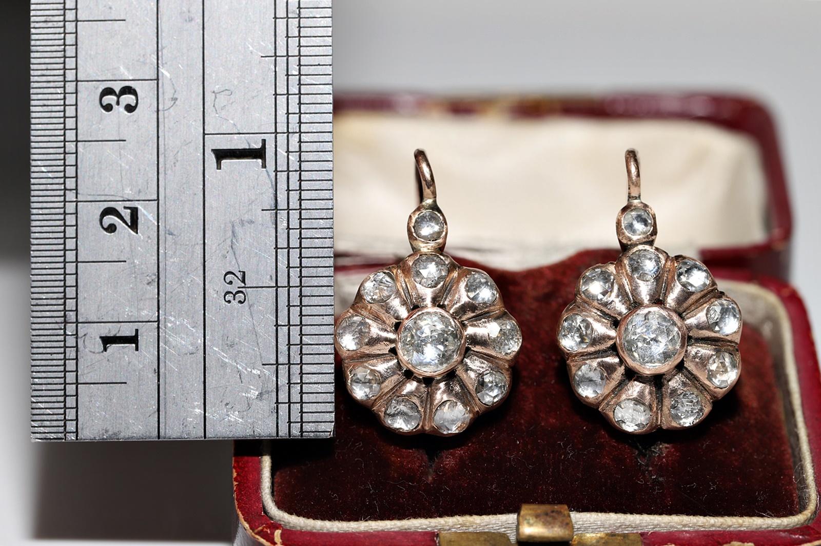 Victorian Antique Circa 1900s 8k Gold Natural Rose Cut Diamond Decorated Earring For Sale