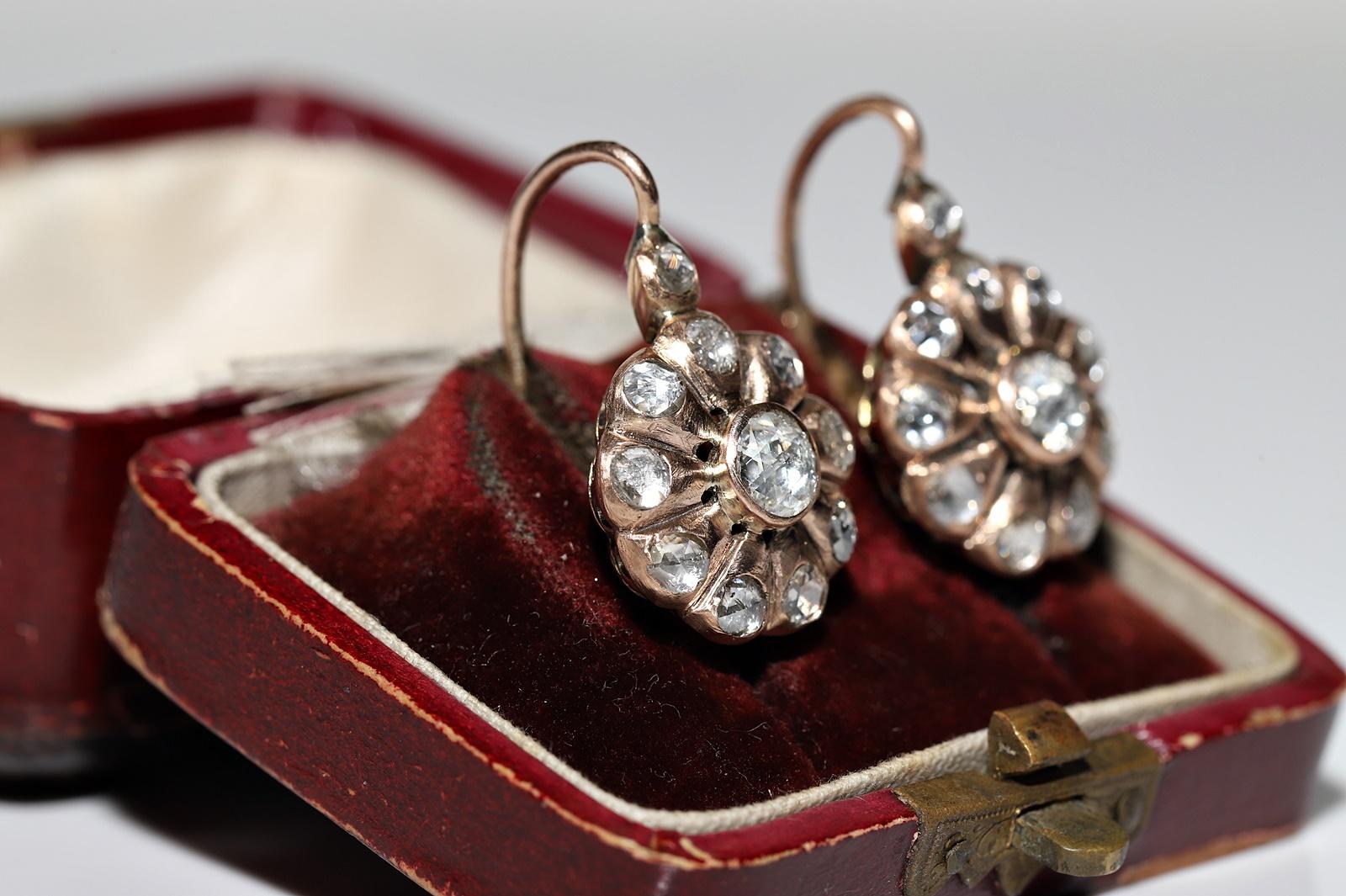 Antiker Ohrring, um 1900er Jahre, 8k Gold, natürlicher Diamant im Rosenschliff, dekoriert (Viktorianisch) im Angebot
