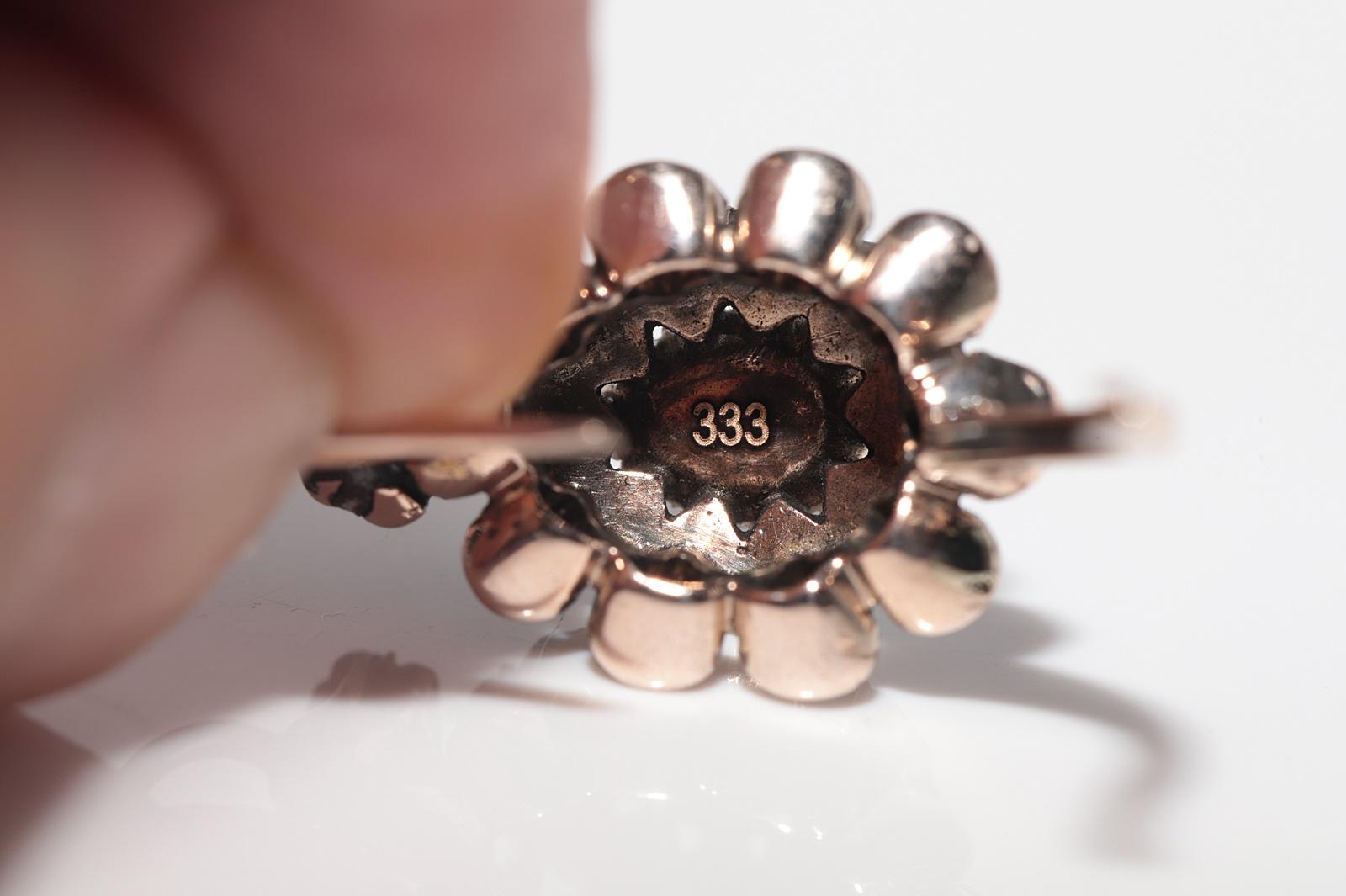Pendiente Antiguo Circa 1900s Oro 8k Decorado con Diamantes Naturales talla Rosa en venta 2