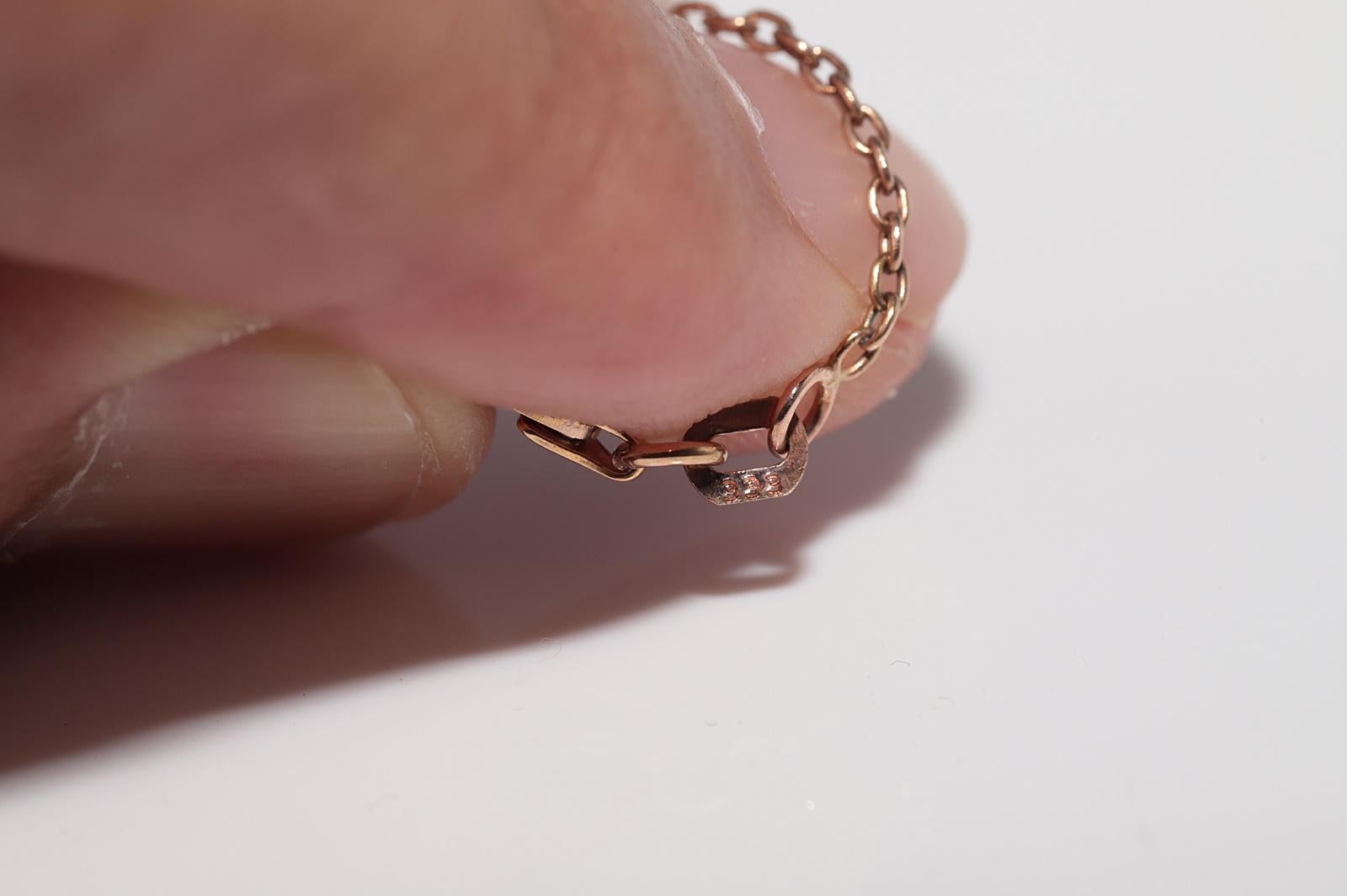 Collier pendentif ancien des années 1900 en or 8 carats décoré de diamants naturels taille rose en vente 4