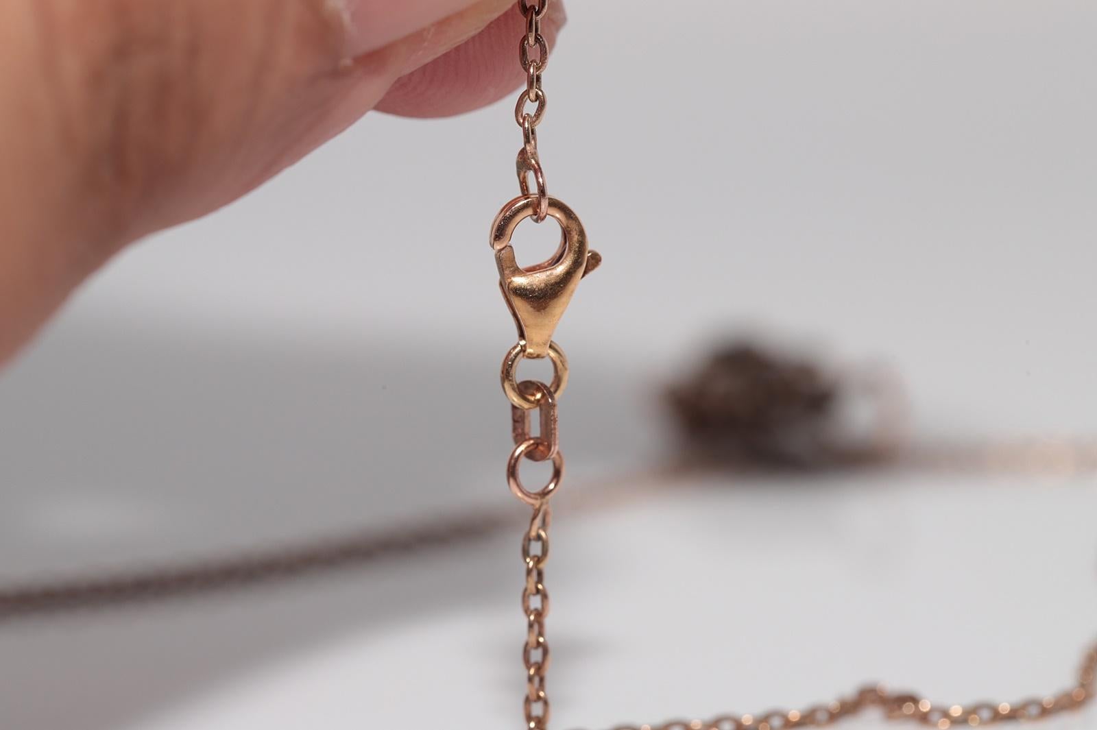 Collier pendentif ancien des années 1900 en or 8 carats décoré de diamants naturels taille rose en vente 5