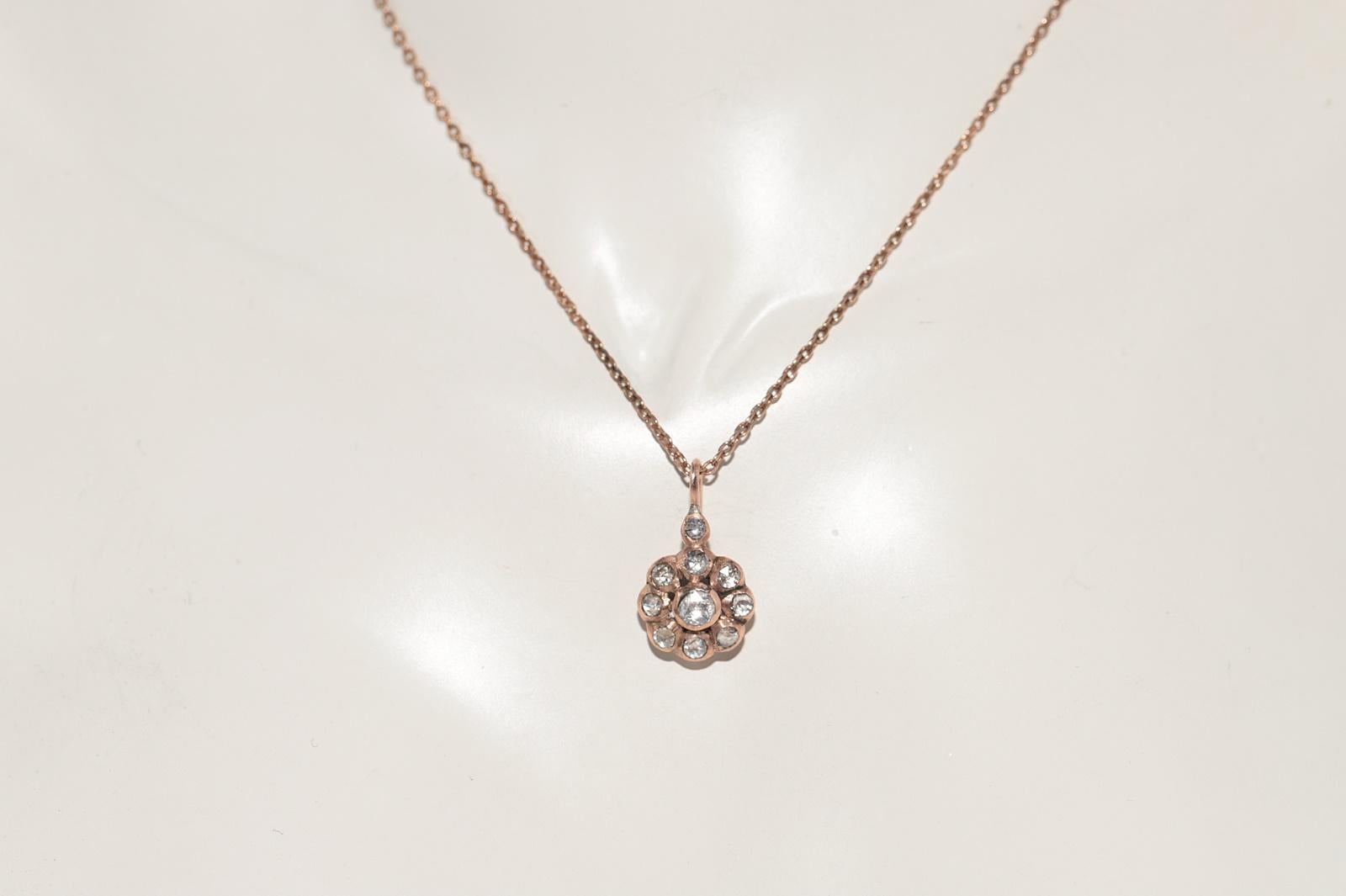 Victorien Collier pendentif ancien des années 1900 en or 8 carats décoré de diamants naturels taille rose en vente