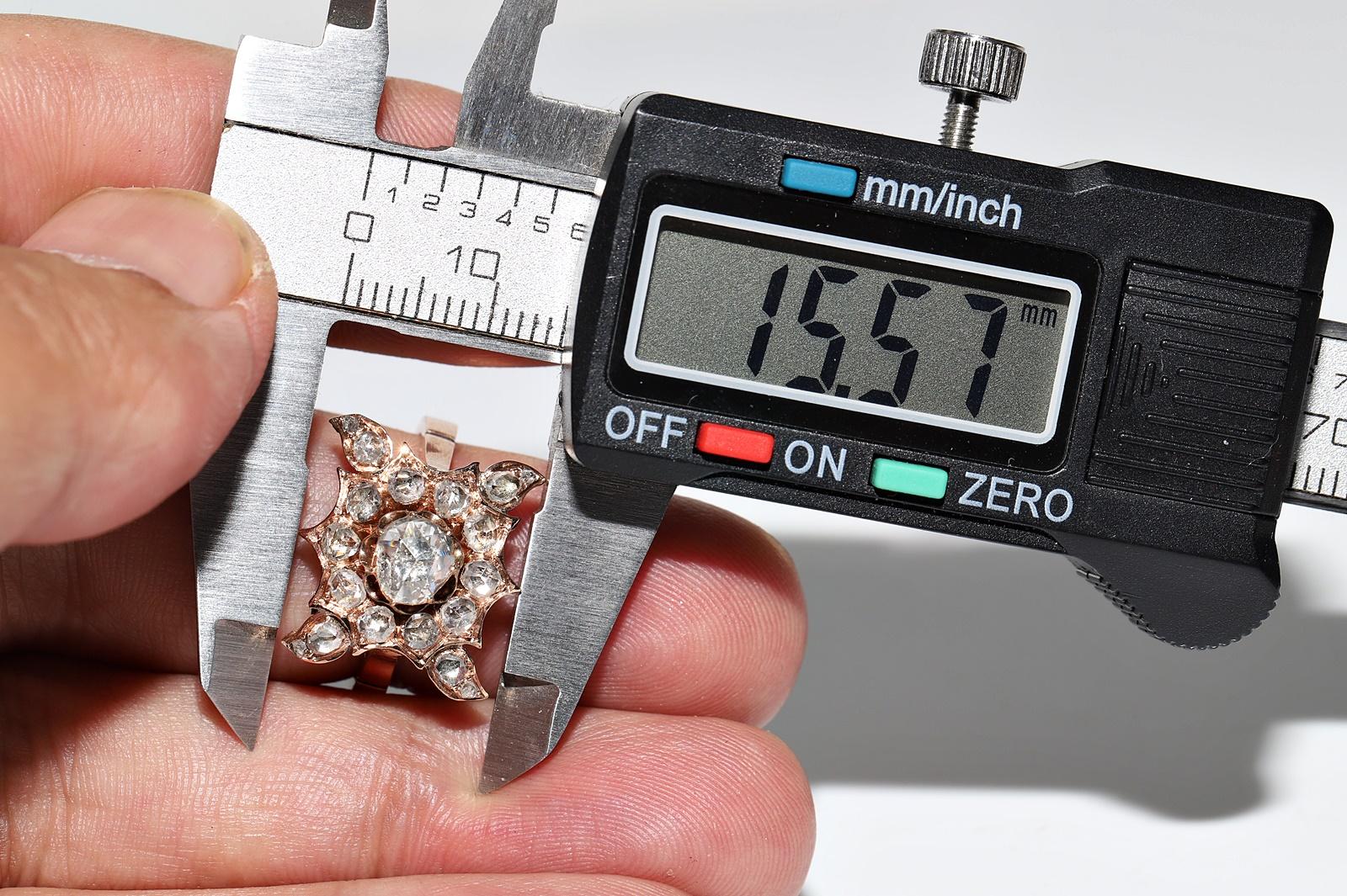 Jolie bague ancienne des années 1900 en or 8 carats décorée de diamants naturels taille rose en vente 8