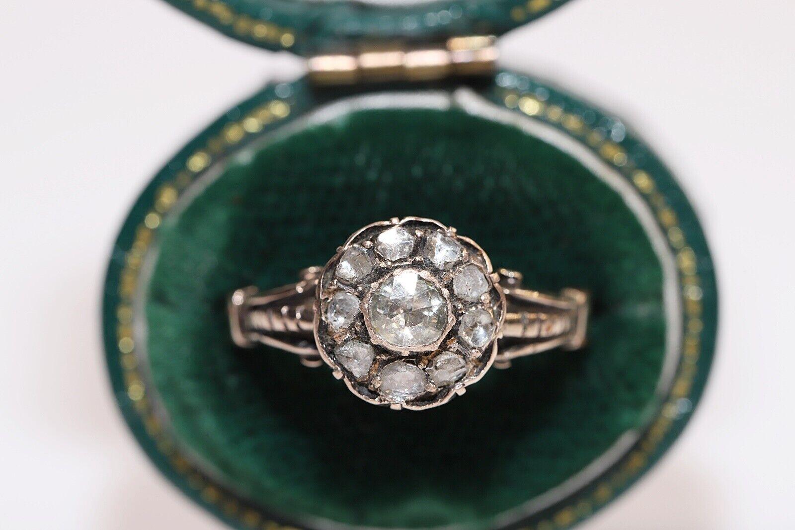 Bague ancienne des années 1900 en or 8 carats décorée de diamants naturels taille rose  en vente 4