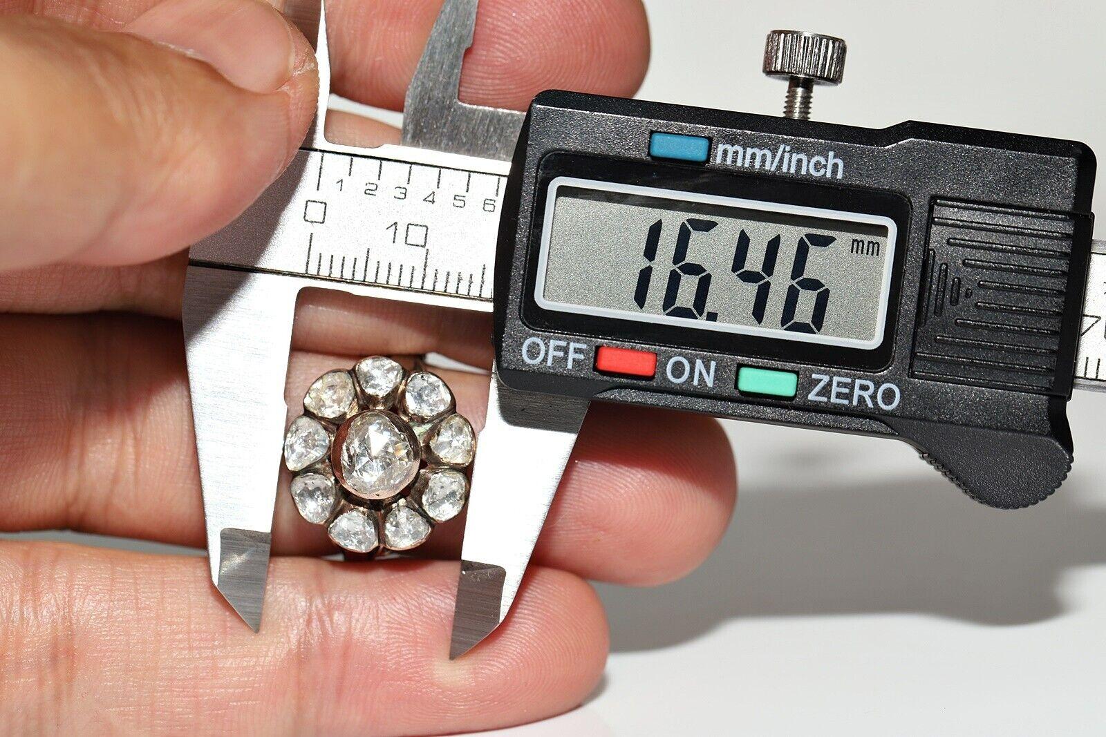 Bague ancienne des années 1900 en or 8 carats décorée de diamants naturels taille rose en vente 2