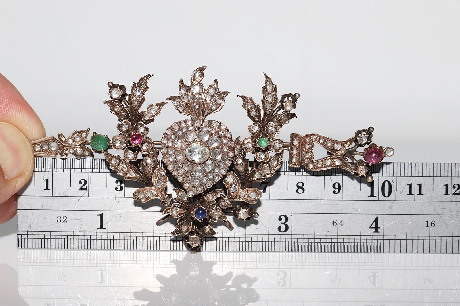 Antique Circa 1900s 8k Gold Natural Rose Cut Diamond Emerald Ruby Brooch For Sale 10