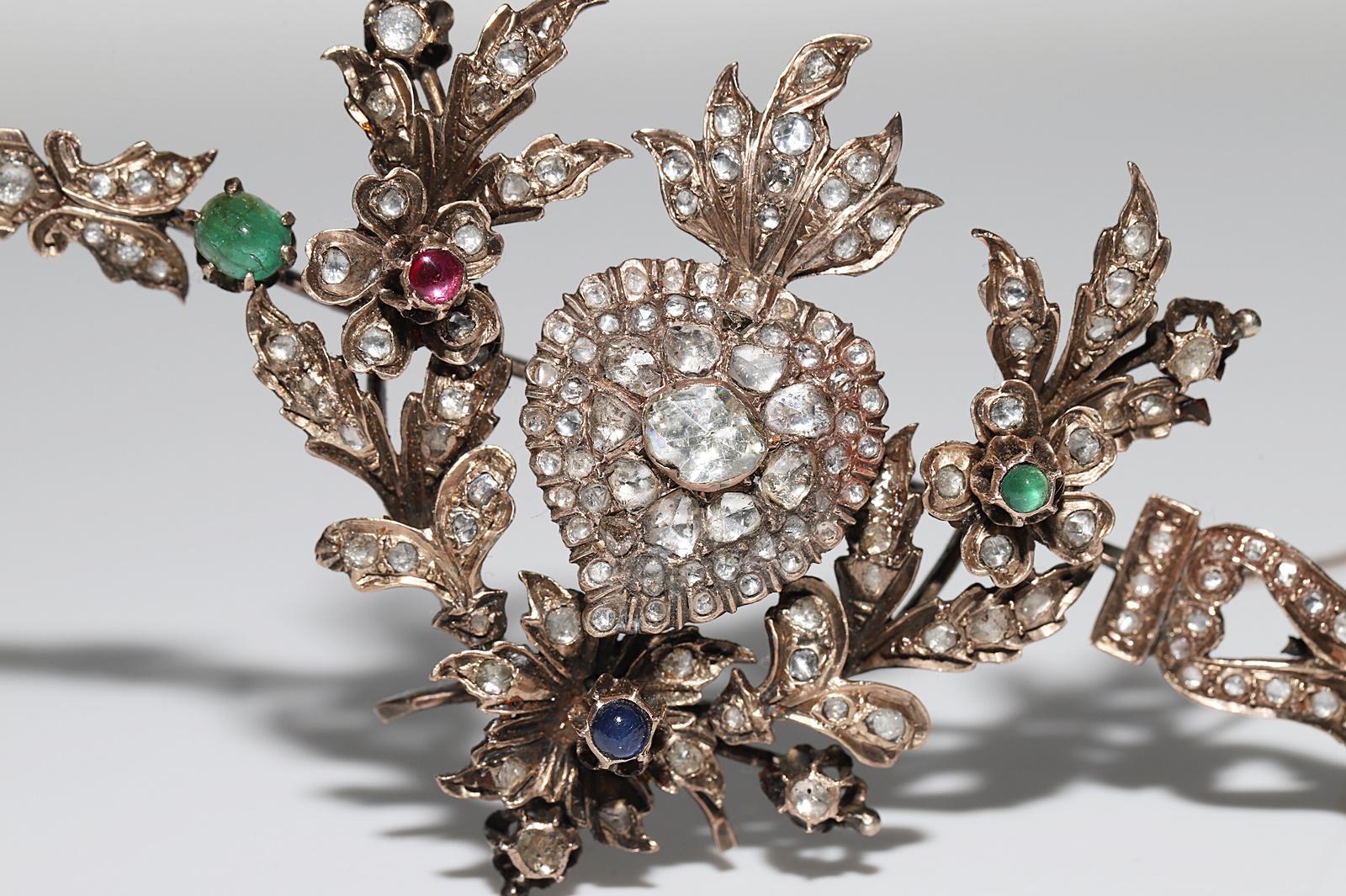 Women's Antique Circa 1900s 8k Gold Natural Rose Cut Diamond Emerald Ruby Brooch For Sale