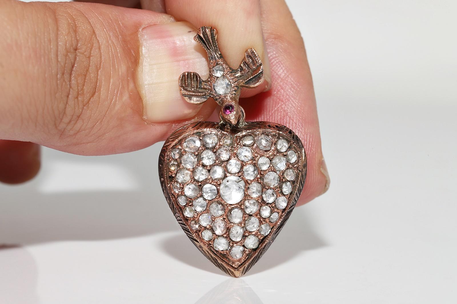 Antique Circa 1900s 8k Gold Natural Rose Cut Diamond Heart Bird Pendant  In Good Condition For Sale In Fatih/İstanbul, 34