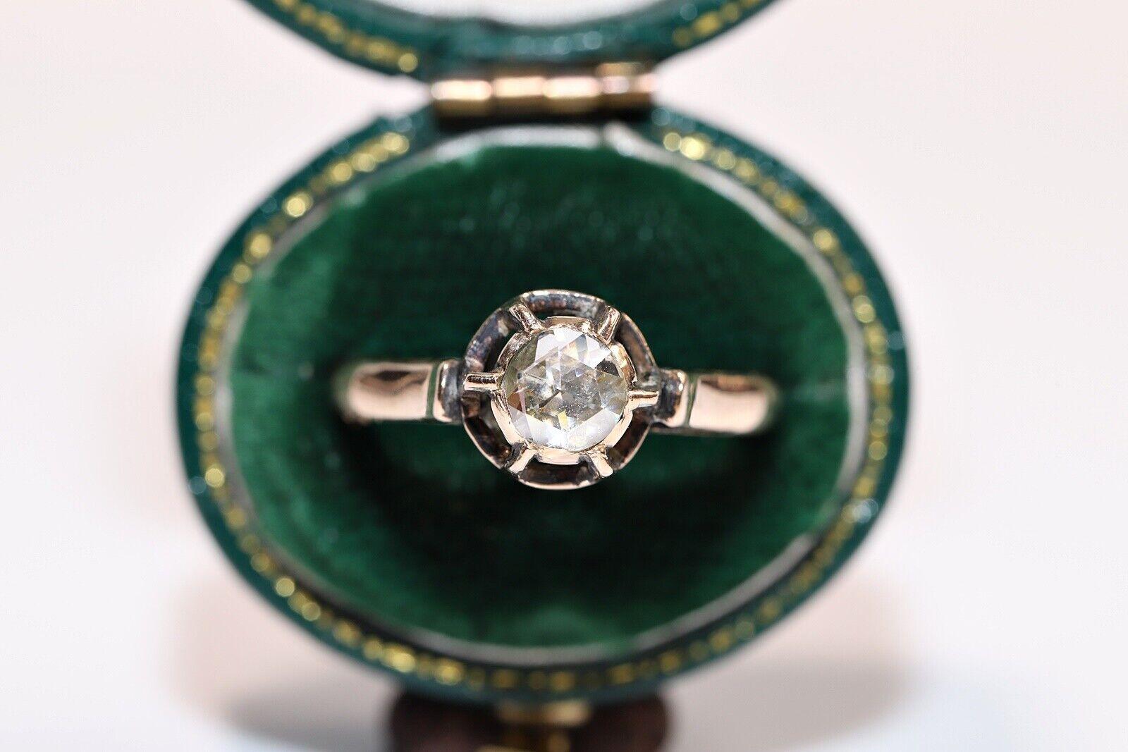 Bague solitaire ancienne des années 1900 en or 8 carats avec diamants naturels taille rose  en vente 4