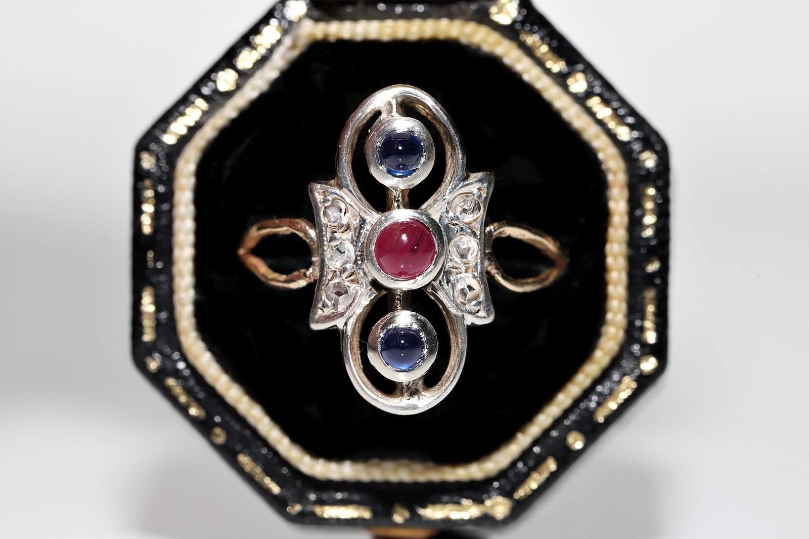 Antique Circa 1900s 8k Gold Top Silver Natural Diamond Sapphire And Ruby Ring In Good Condition For Sale In Fatih/İstanbul, 34