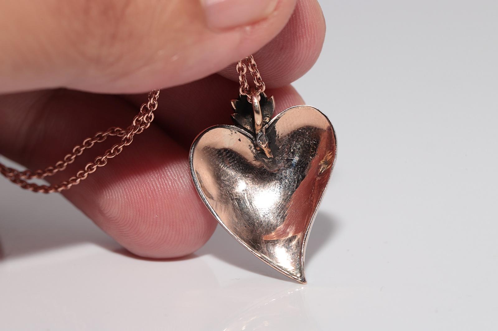 Antique Circa 1900s 8k Gold Top Silver Natural Rose Cut Diamond Heart Necklace en vente 3