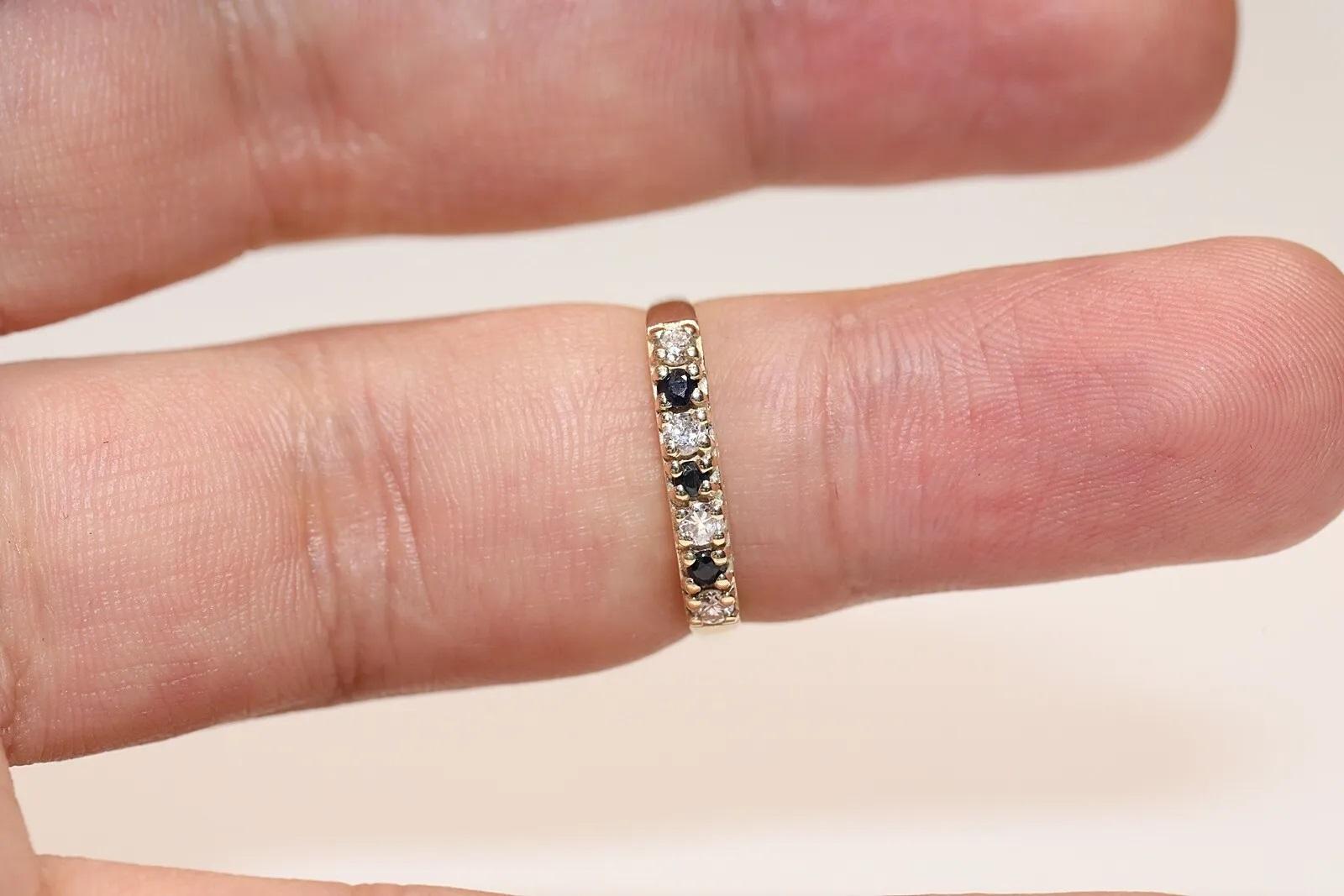 Antiker Ring aus 9 Karat Gold mit natürlichem Diamanten und Saphiren, um 1900 Damen im Angebot