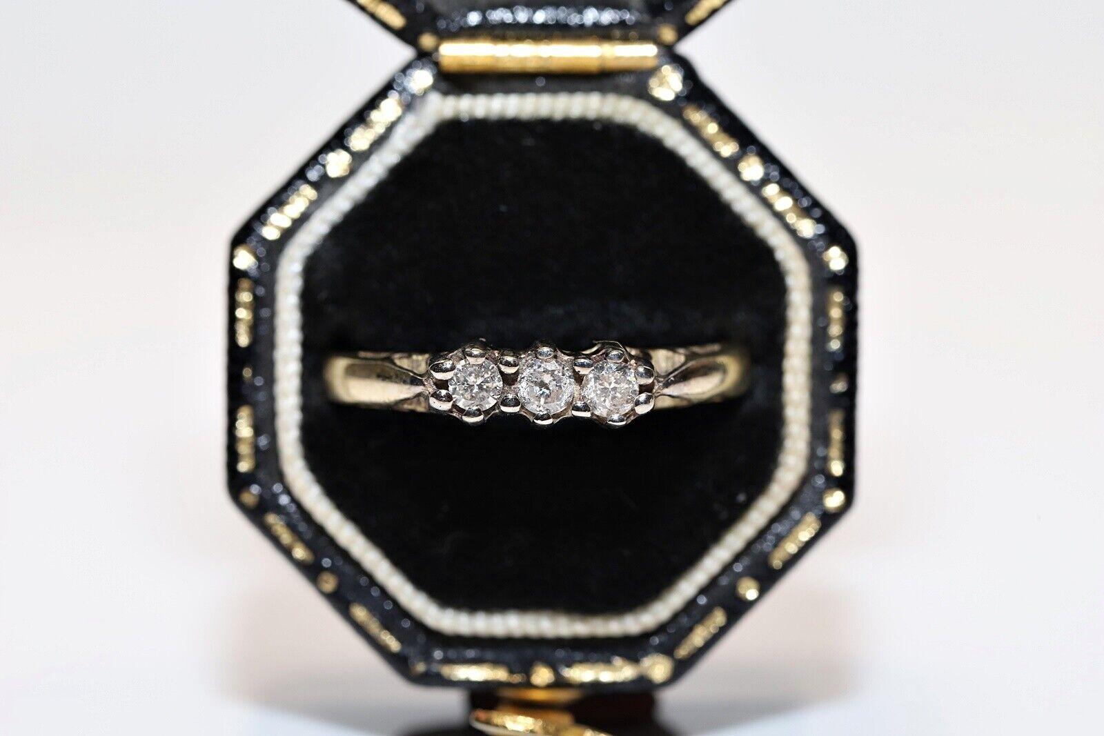 Antique Circa 1900s 9k Gold Natural Diamond Decorated Three Stone Ring For Sale 4