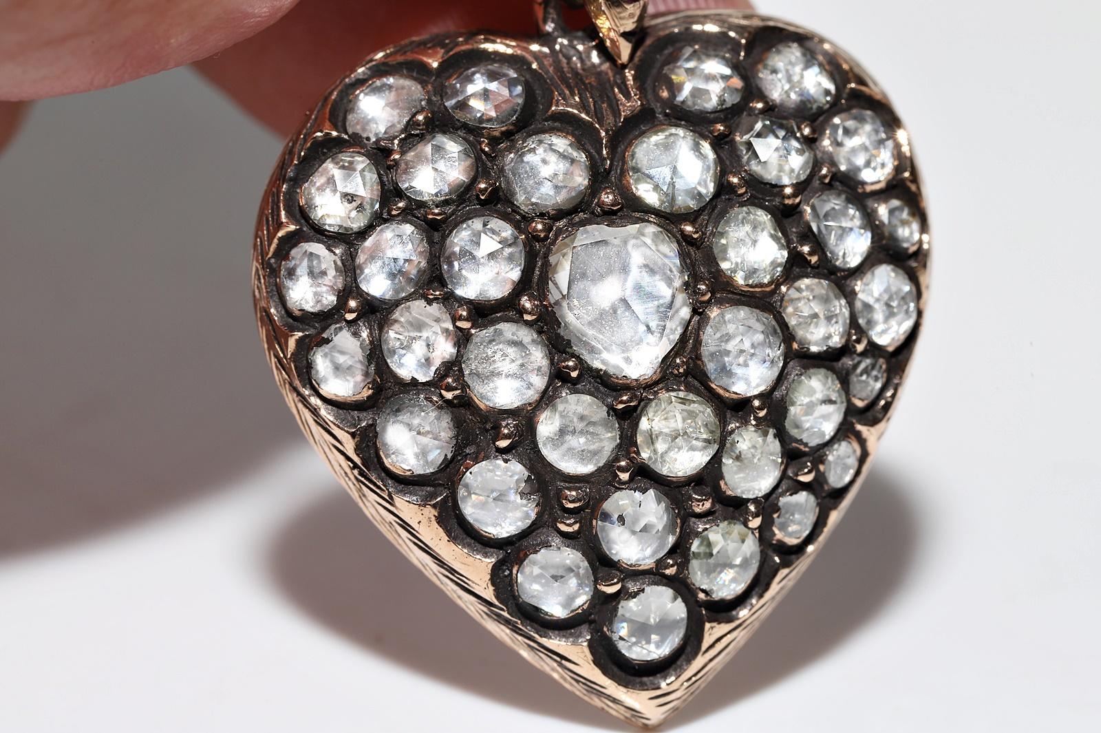 Pendentif cœur oiseau ancien des années 1900 en or 9 carats avec diamants naturels taille rose en vente 5