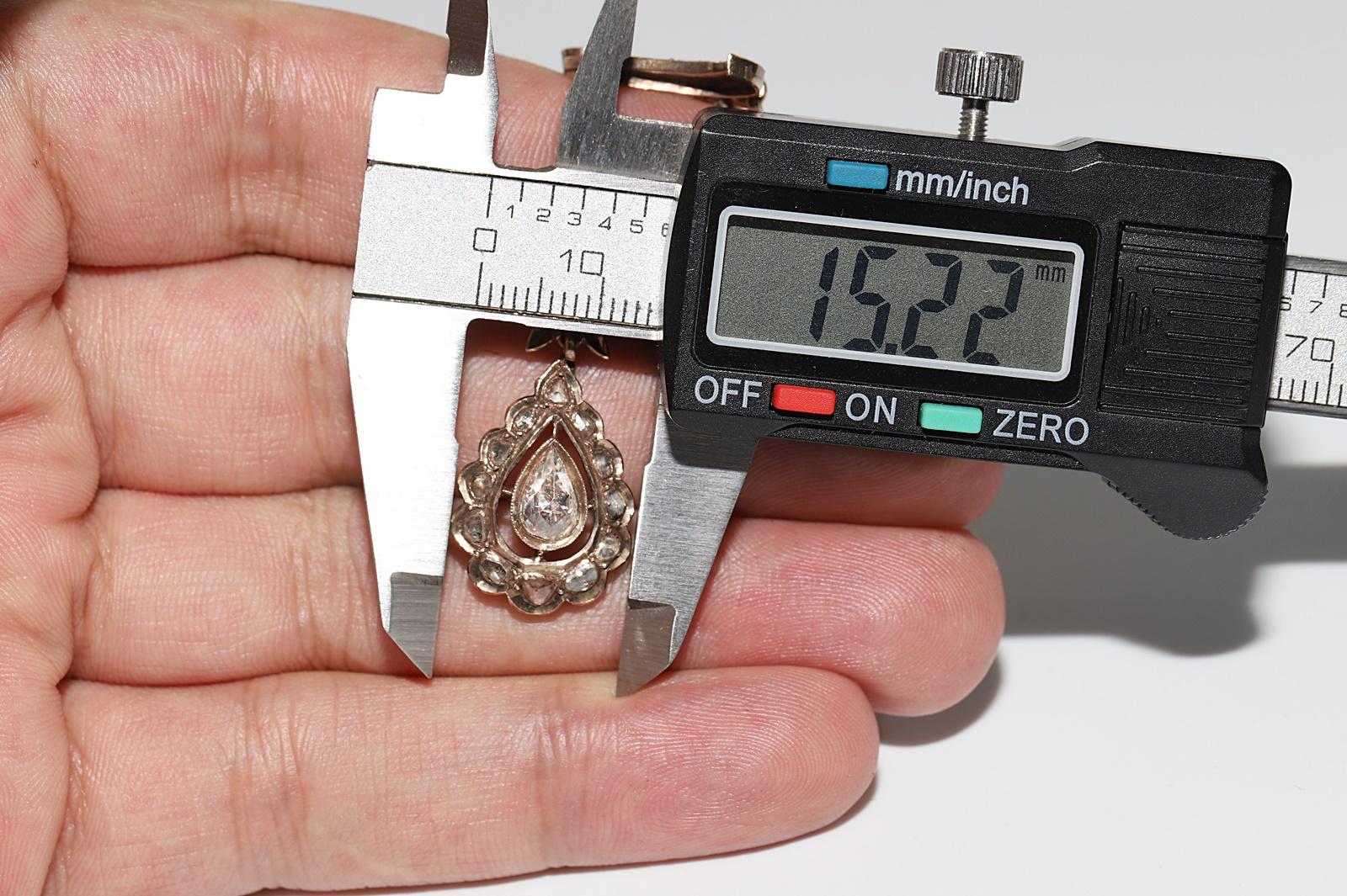 Collier pendentif ancien des années 1900 en or 9 carats décoré de diamants naturels taille rose en vente 12