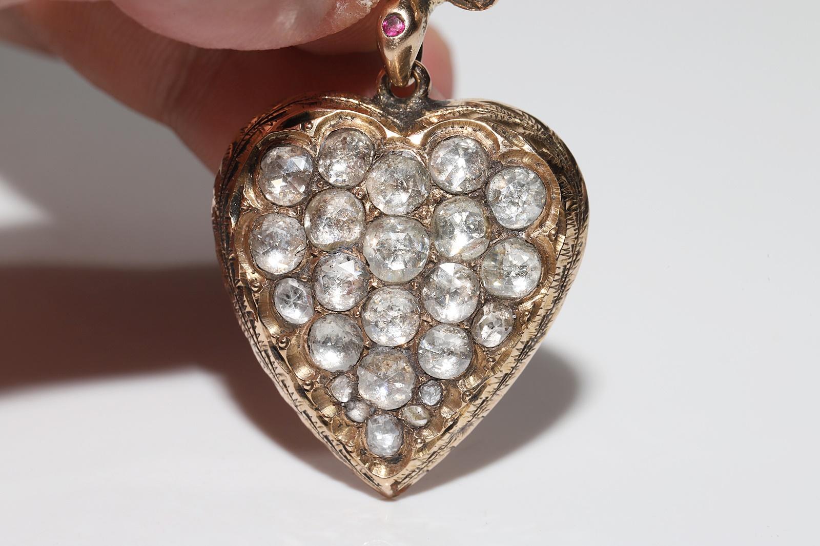 Taille rose Pendentif ancien oiseau cœur en or 9 carats avec diamants naturels taille rose, datant des années 1900 en vente