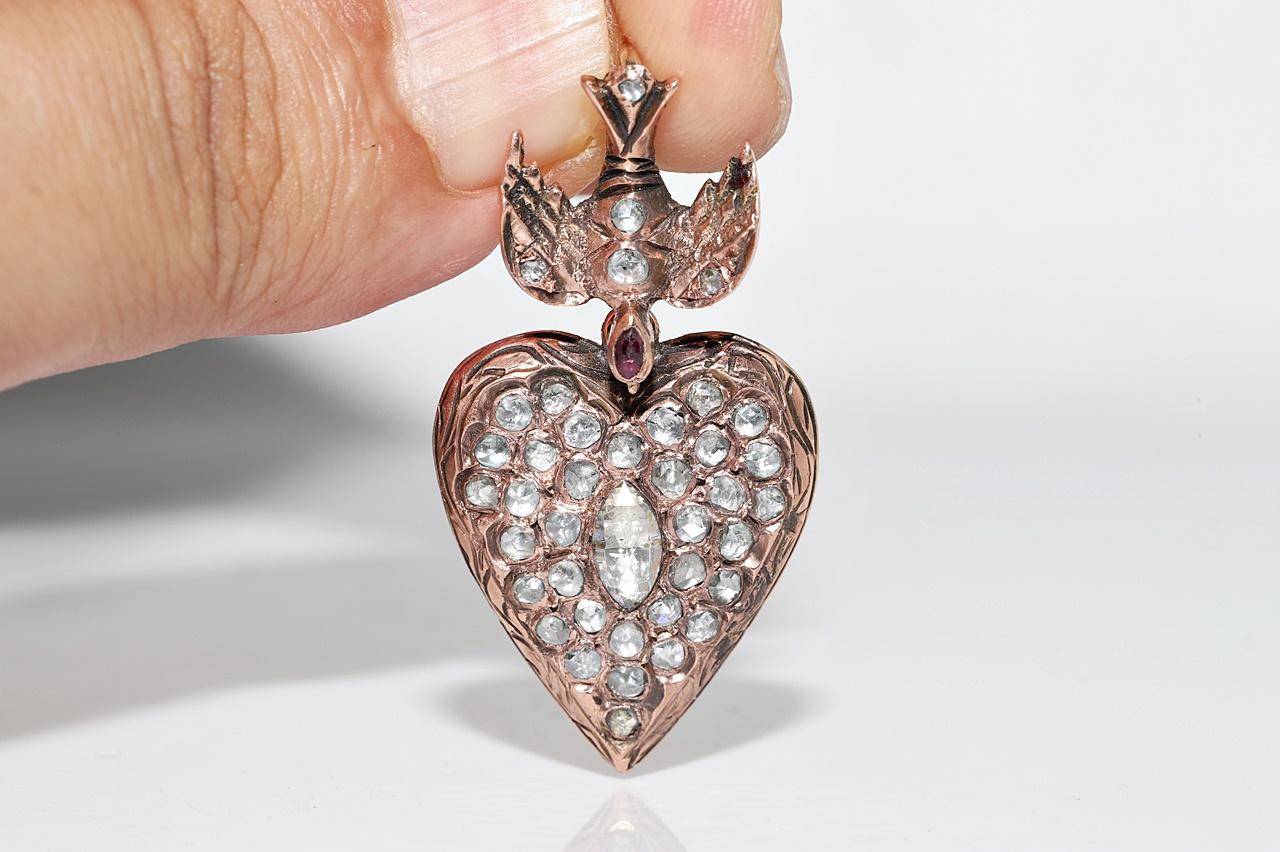 In very good condition.
Total weight is 8.7 grams.
Totally is diamond 2.50 ct.
The diamond is has H-I-J-K-L color and s1-s2-s3-Pique1-2 clarity.
Acid tested to be 9k real gold.
Please contact for any questions.