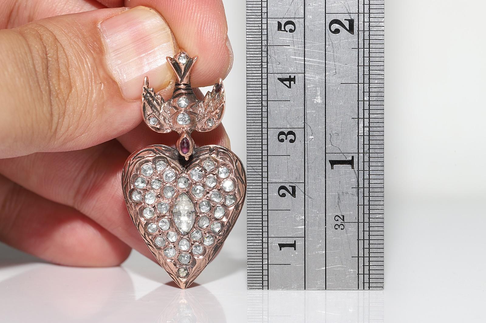 Victorian Antique Circa 1900s 9k Gold Natural Rose Cut Diamond Heart Pendant Necklace For Sale