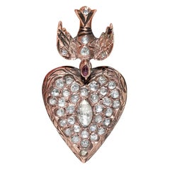Collier pendentif cœur ancien des années 1900 en or 9 carats avec diamants naturels taille rose