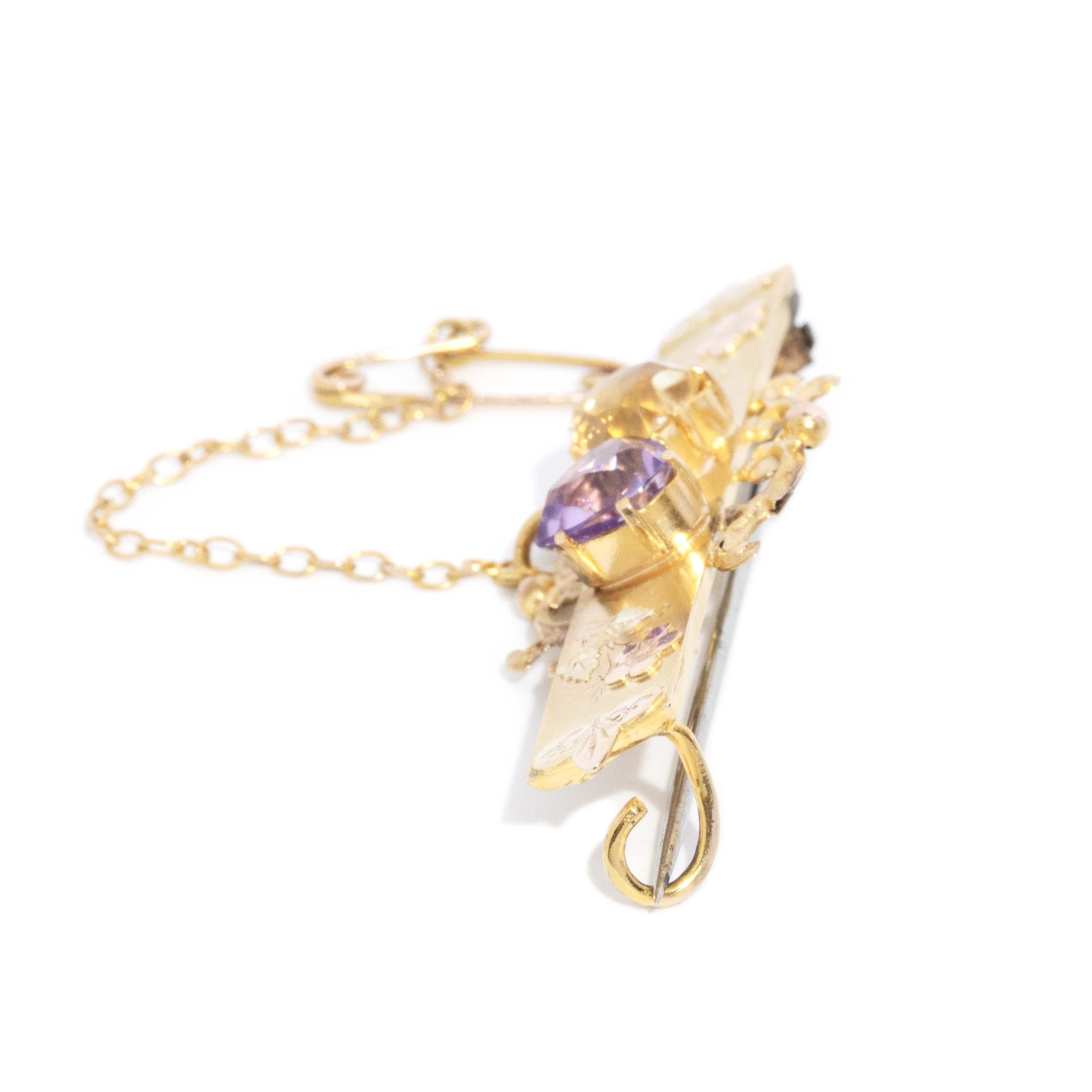 Antique Circa 1900s Amethyst & Citrine Nature Brooch 9 Carat Yellow Gold Bon état - En vente à Hamilton, AU