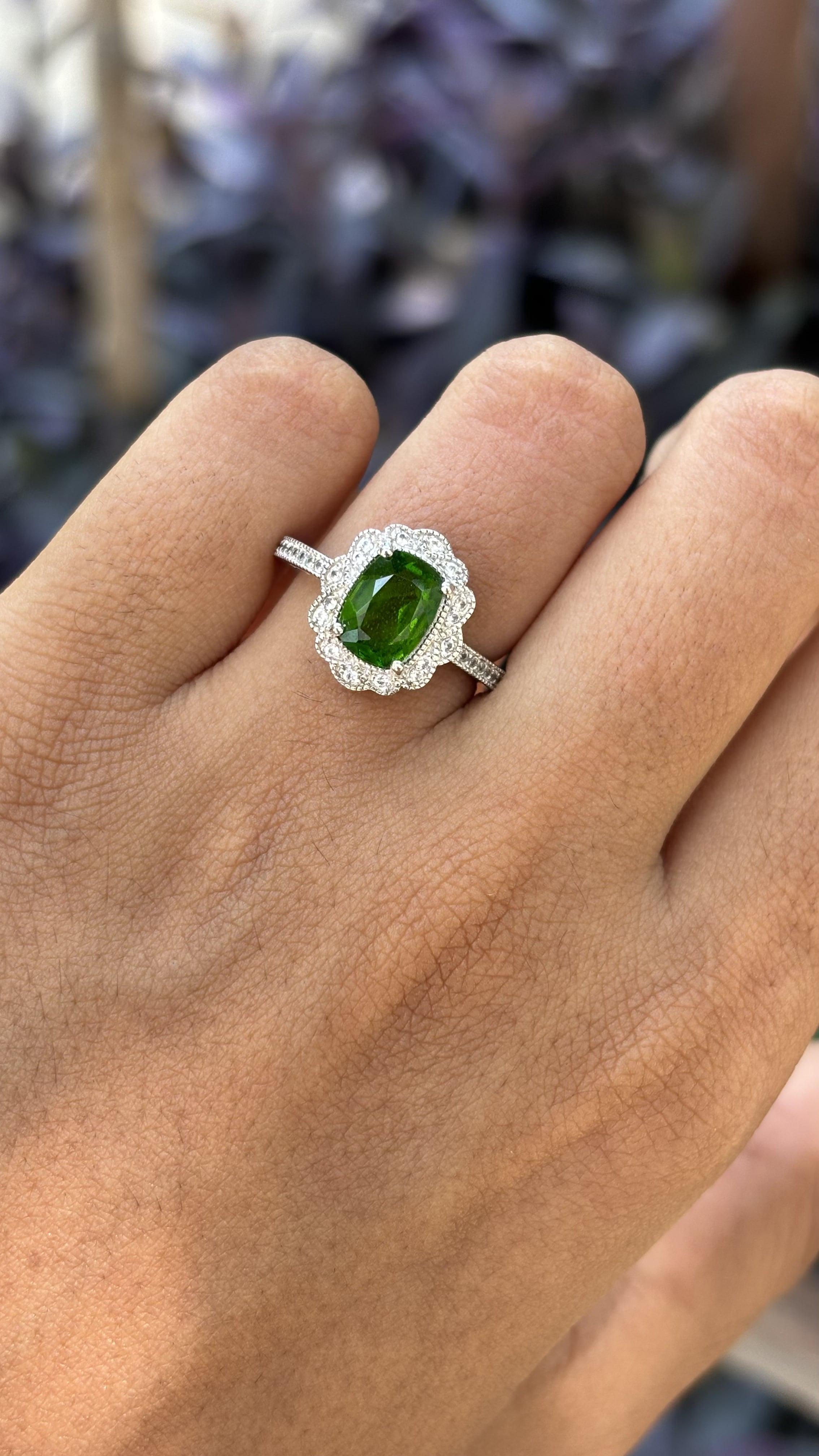 Women's or Men's Antique circa 1900s Diopside & CZ Ring in Silver For Sale