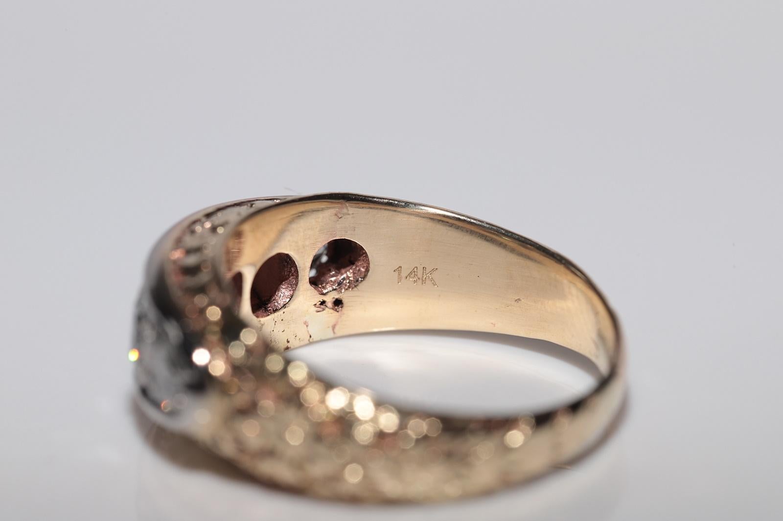 Ancienne bague jonc artisanale des années 1900 en or 14 carats décorée de diamants naturels en vente 7