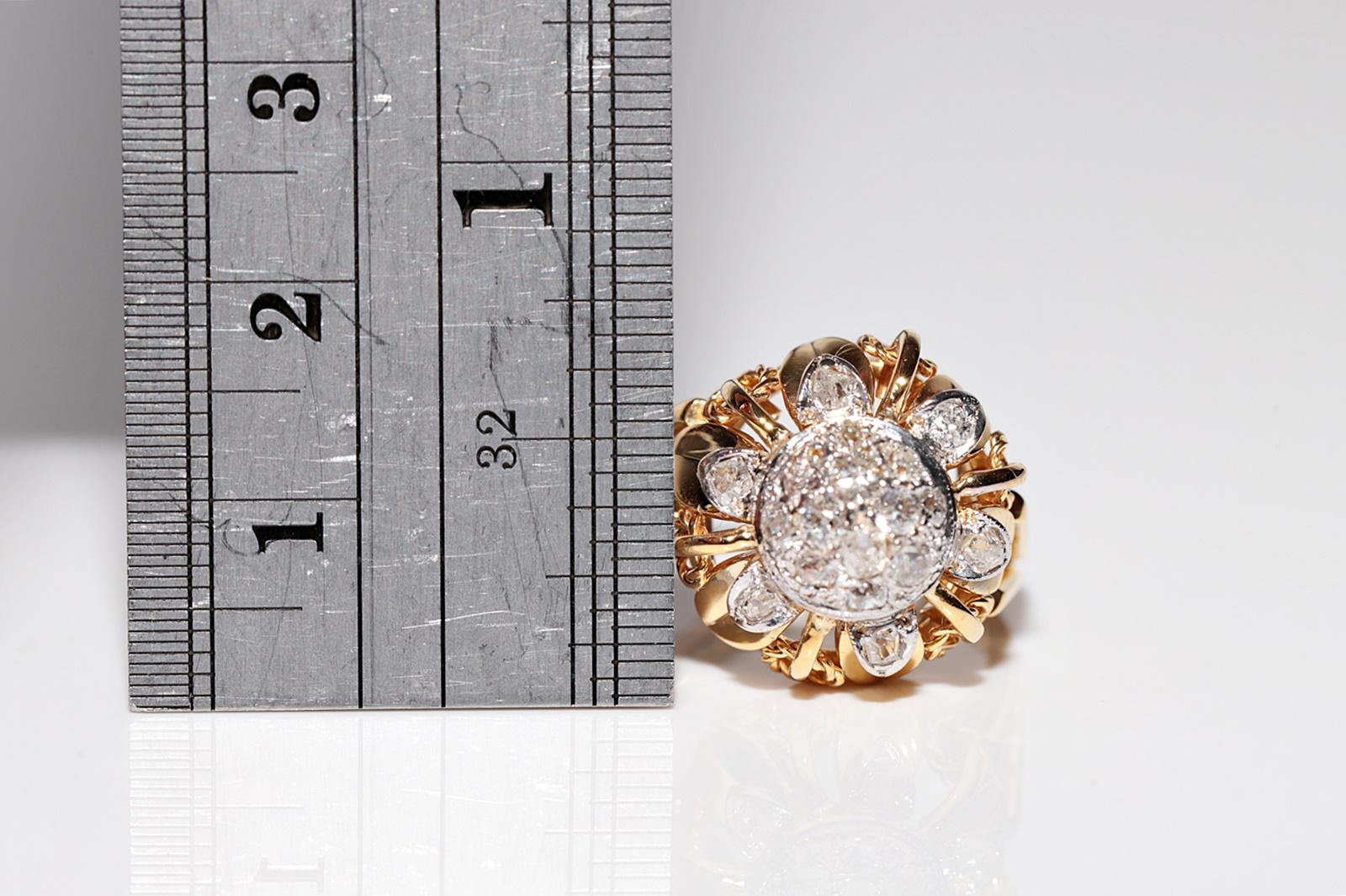 Anillo Antiguo Circa 1900s Hecho a Mano de Oro de 14k Decorado con Diamantes Naturales de Corte Antiguo en venta 4