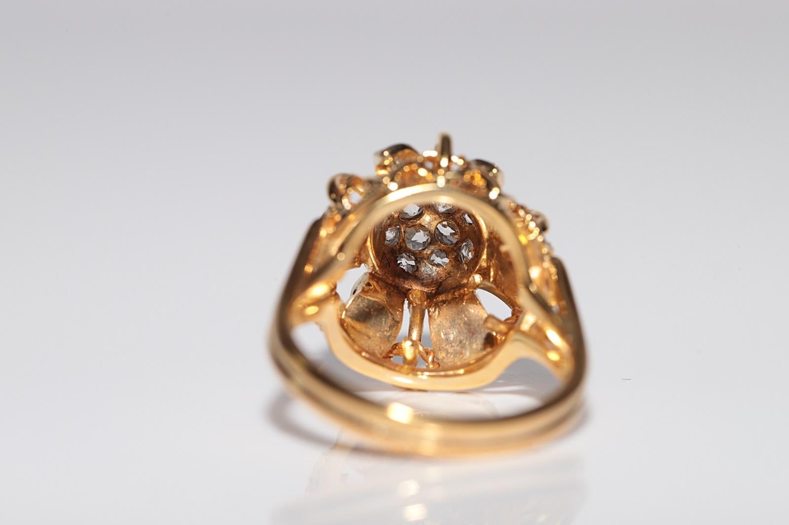 Bague ancienne des années 1900, fabriquée à la main en or 14 carats avec diamants naturels de taille ancienne en vente 3