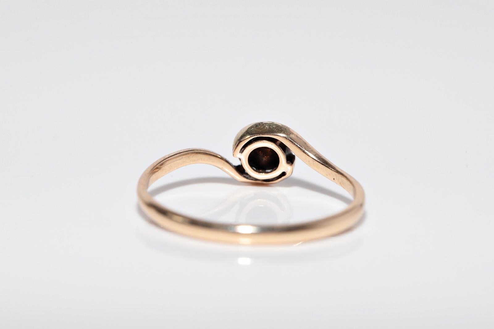 Bague solitaire ancienne datant des années 1900, fabriquée à la main en or 14 carats avec diamants naturels taille rose en vente 6