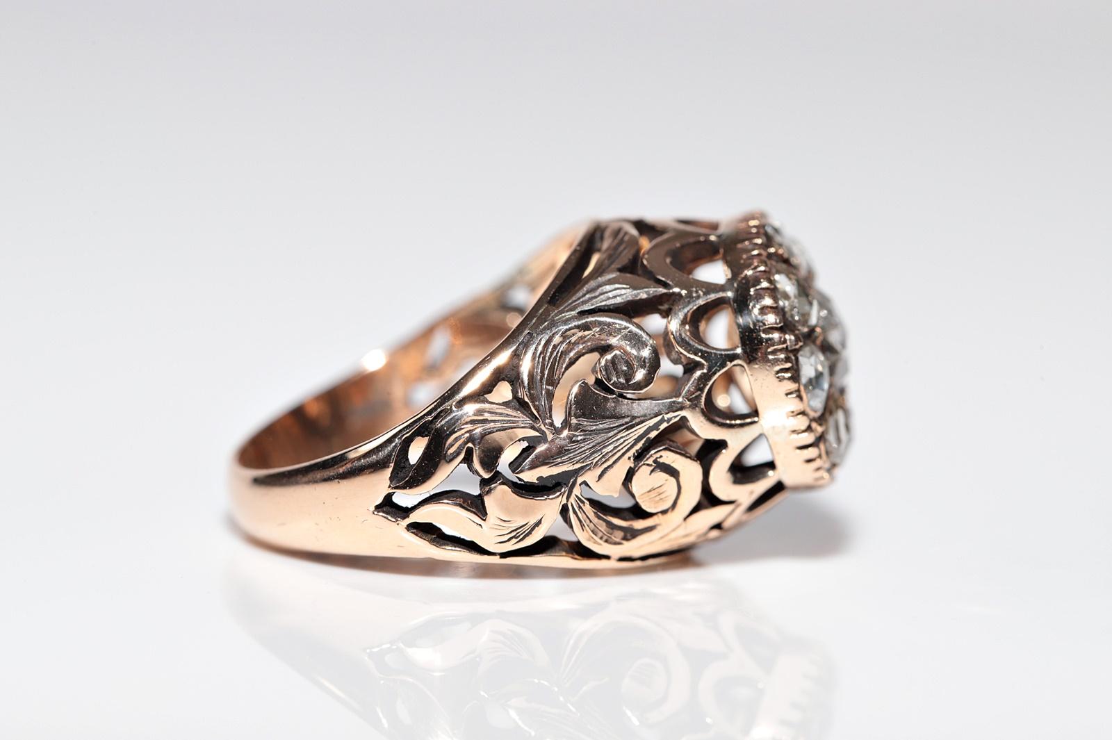 Bague solide fabriquée à la main en or 14 carats avec diamants naturels taille rose, datant des années 1900 en vente 4