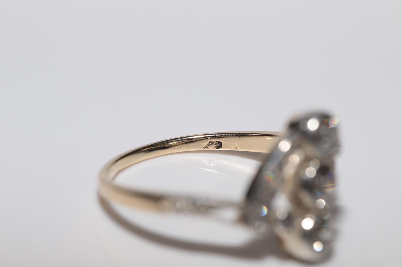 Ancien fabriqué à la main vers 1900  14k Gold Top Silver  Bague en diamant naturel en vente 4