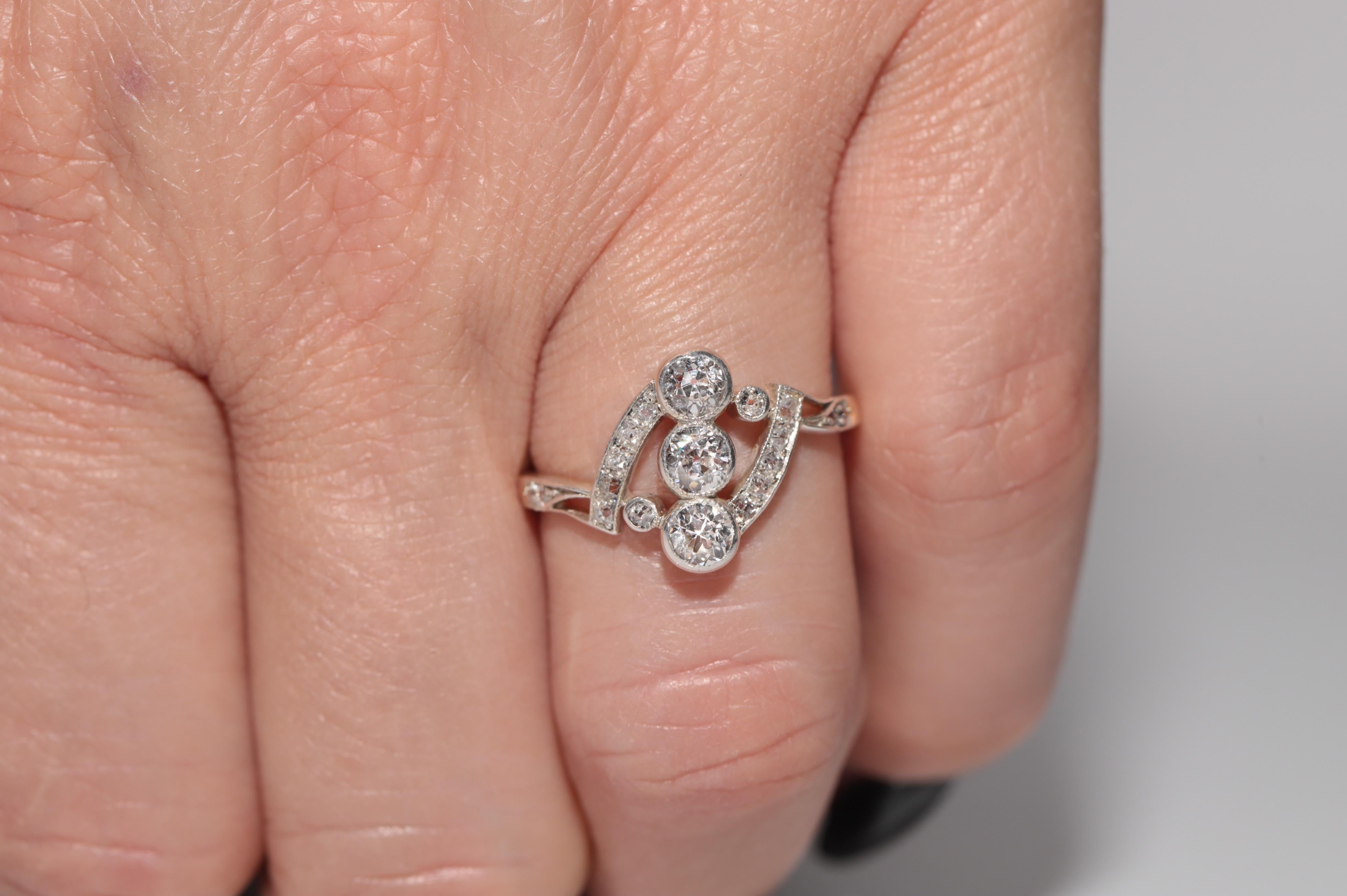 Ancien fabriqué à la main vers 1900  14k Gold Top Silver  Bague en diamant naturel en vente 11