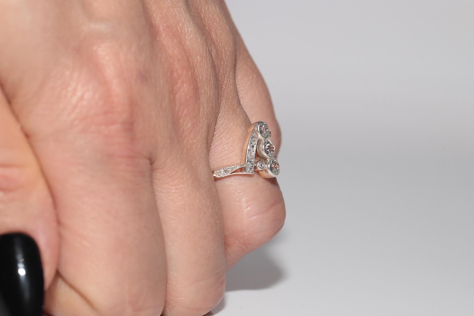 Ancien fabriqué à la main vers 1900  14k Gold Top Silver  Bague en diamant naturel en vente 12