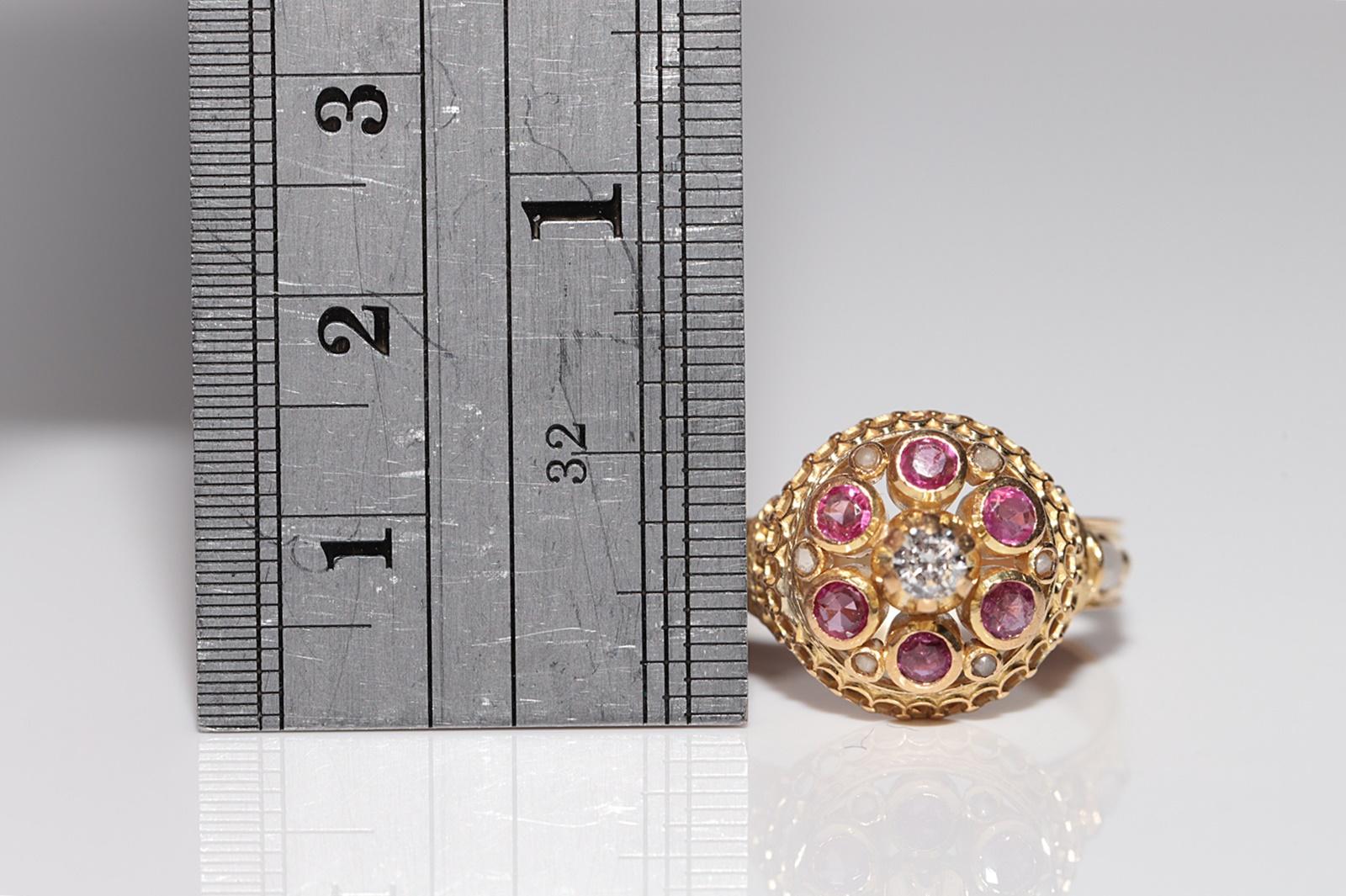 Antique Circa 1900s Handcrafted 18k Gold Natural Diamond And Ruby Pearl Ring For Sale 5