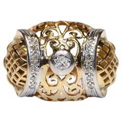 Antique Circa 1900s Handcrafted 18k Gold Natural Diamond Decorated Ring