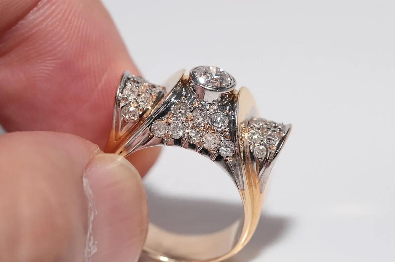 Donna Antico anello con serbatoio decorato con diamanti naturali in oro 18 ct. del 1900 CIRCA in vendita