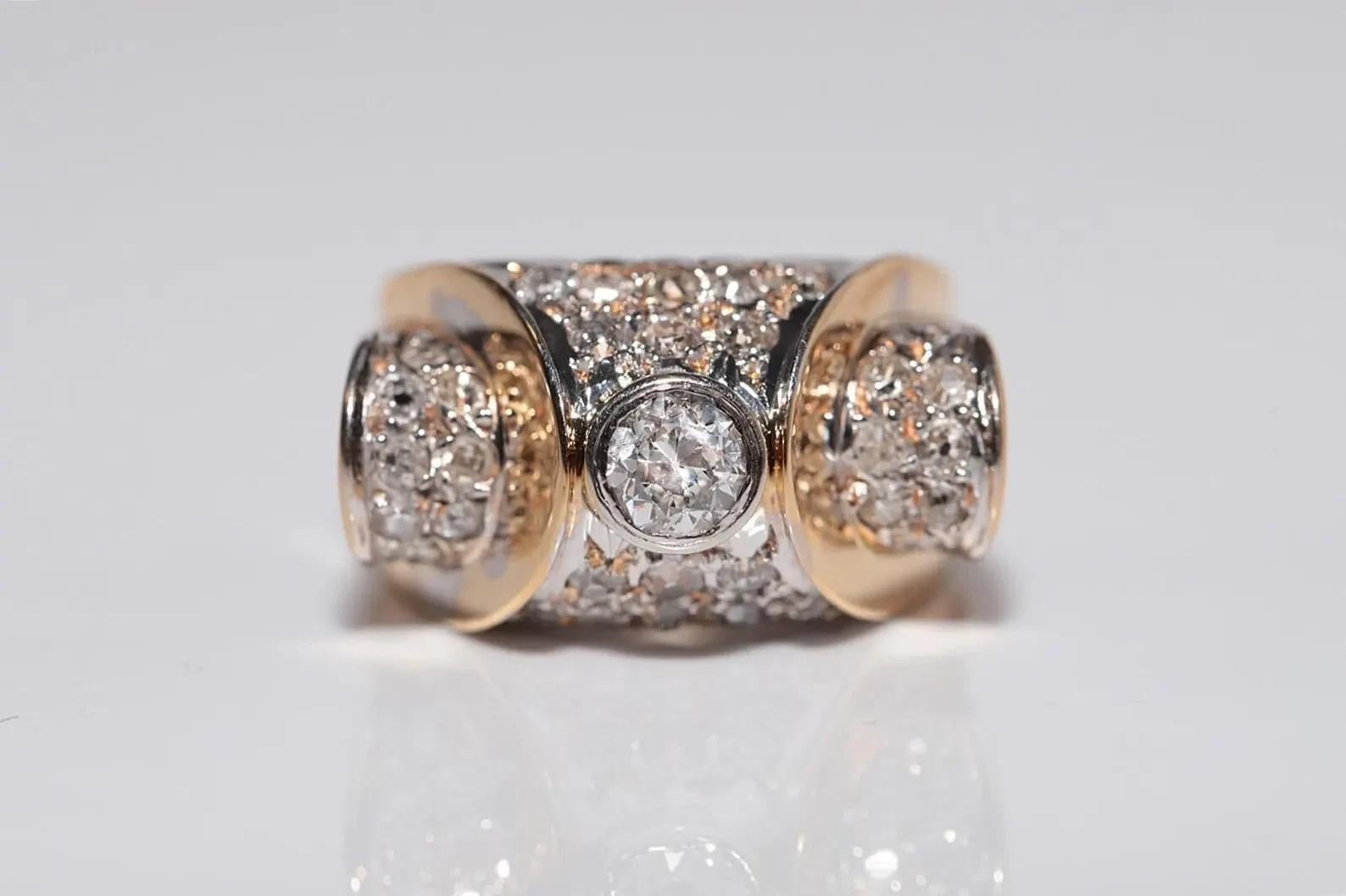 Antico anello con serbatoio decorato con diamanti naturali in oro 18 ct. del 1900 CIRCA in vendita 1