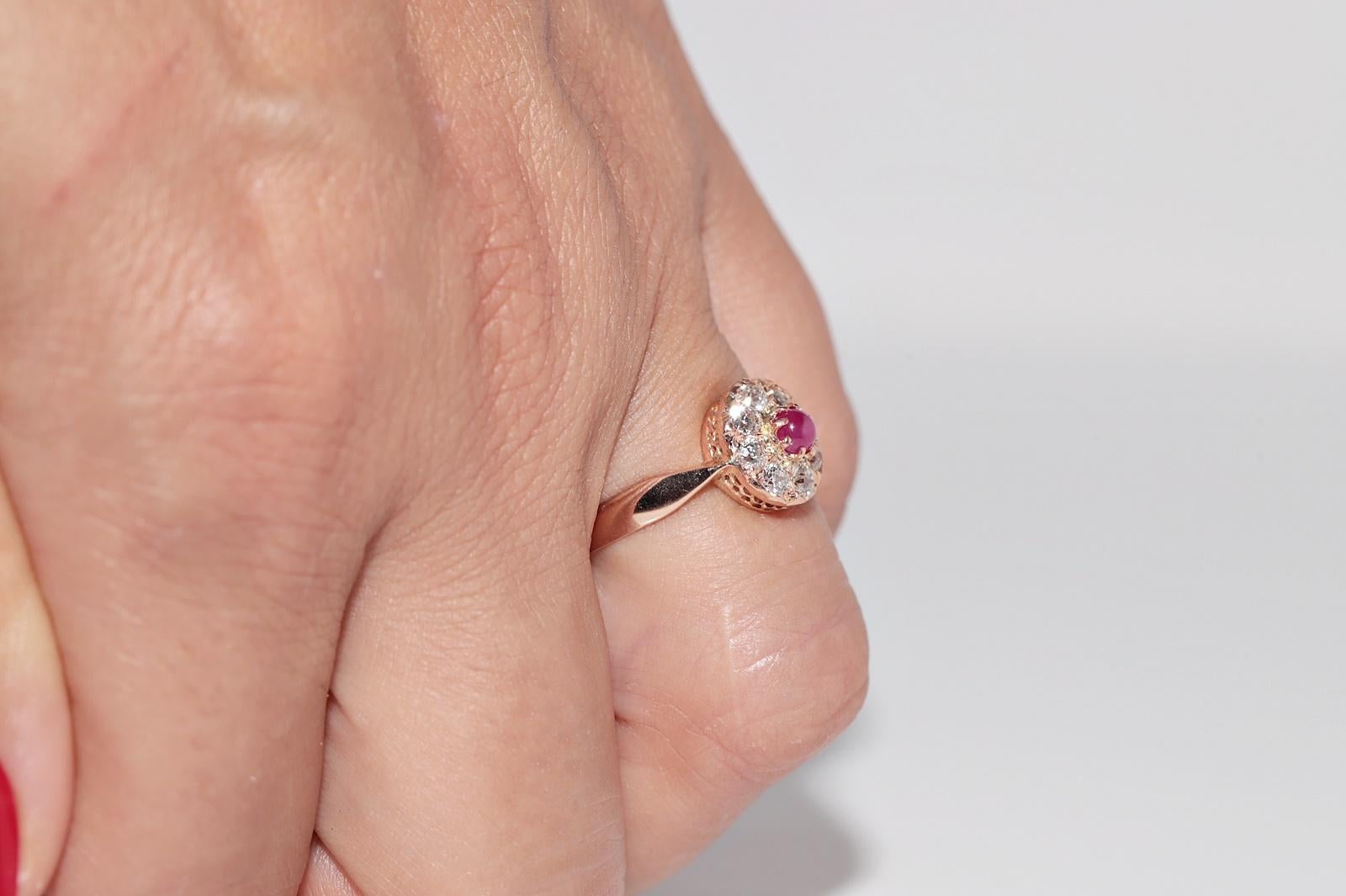 Bague ancienne en or 18k, circa 1900, faite à la main, diamant naturel taille ancienne et rubis Bon état - En vente à Fatih/İstanbul, 34