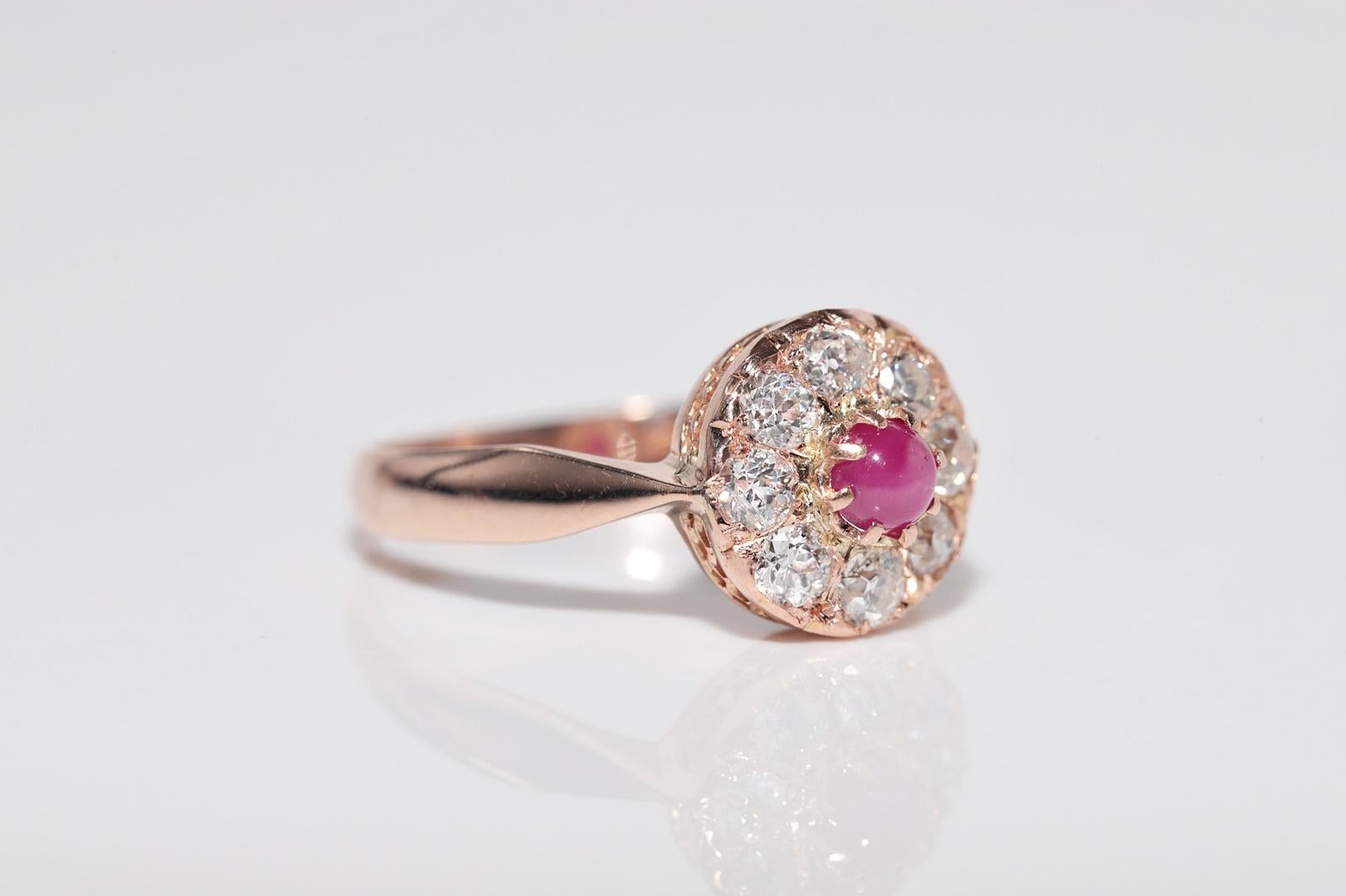 Bague ancienne en or 18k, circa 1900, faite à la main, diamant naturel taille ancienne et rubis en vente 3