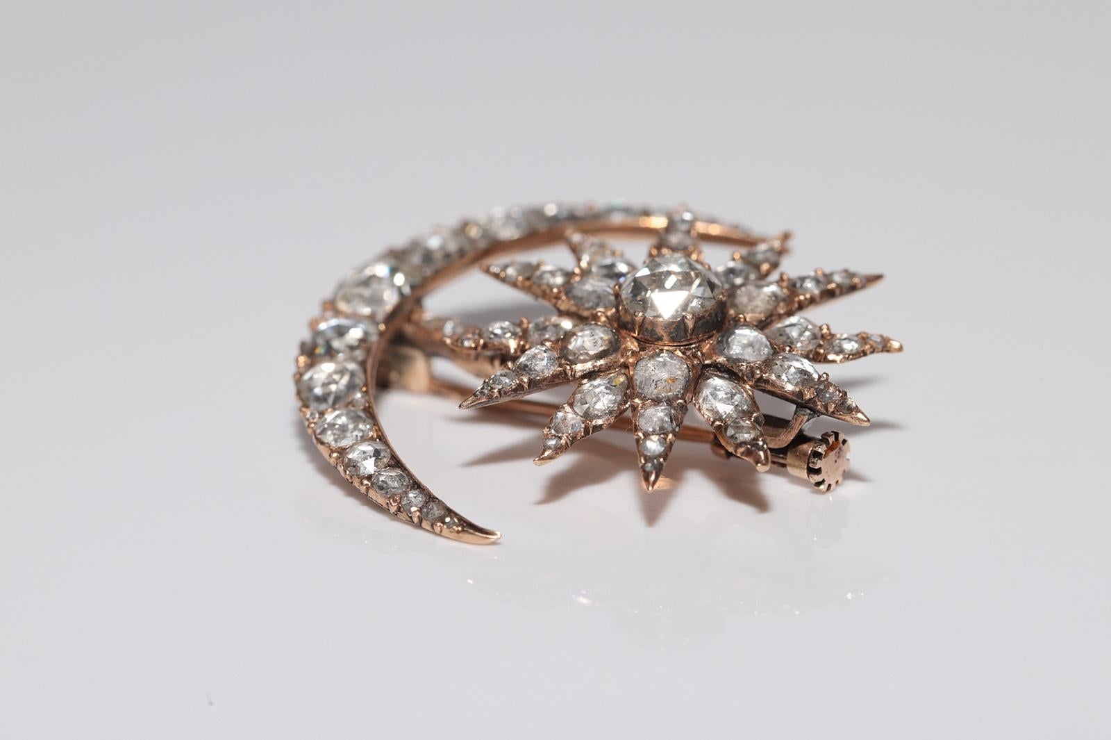 Antique Circa 1900s Handcrafted  18k Gold Natural Rose Cut Diamond Moon Brooch For Sale 7
