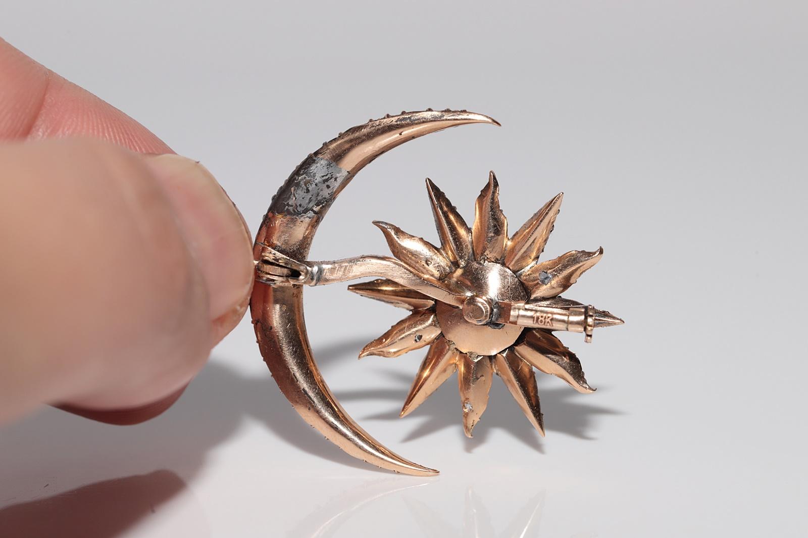 Antique Circa 1900s Handcrafted  18k Gold Natural Rose Cut Diamond Moon Brooch For Sale 3