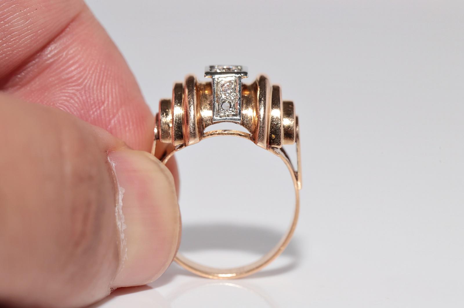 Antico anello decorato con diamanti naturali in oro rosa 18 ct. del 1900, fatto a mano. in vendita 4