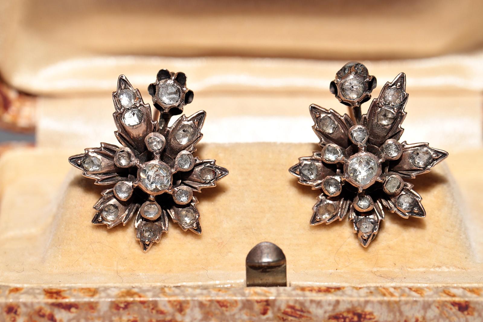 In very good condition.
Total weight is 6.6 grams.
Totally is diamond1 ct.
The diamond is has brown color and s2-s3-Pique 1-2 clarity.
Box is not included.
Please contact for any questions.