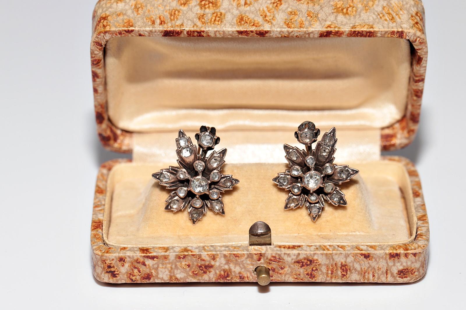 Retro Antique Circa 1900s Handcrafted 8k Gold Natural Rose Cut Diamond Flowers Earring For Sale