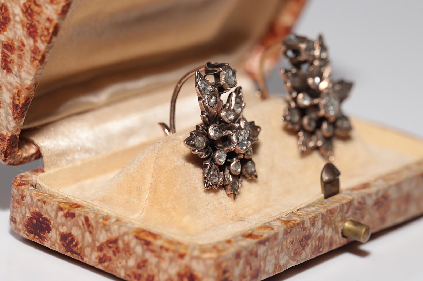 Brilliant Cut Antique Circa 1900s Handcrafted 8k Gold Natural Rose Cut Diamond Flowers Earring For Sale
