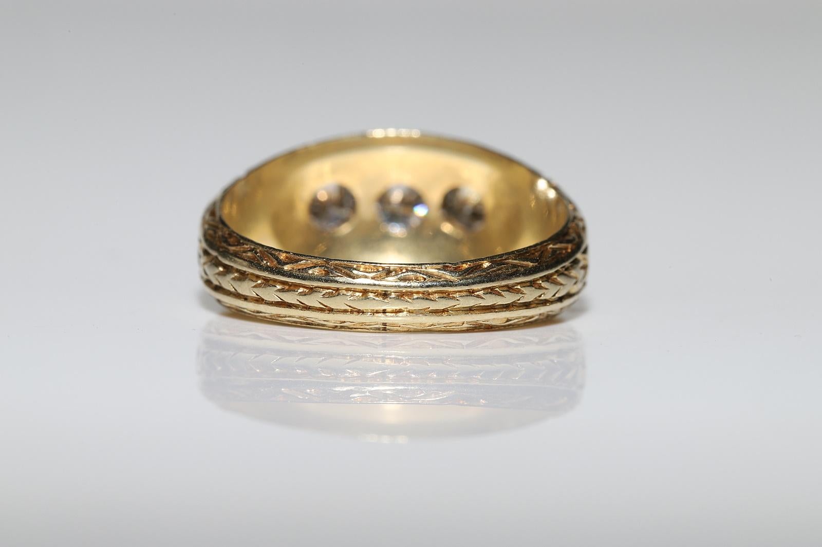 Women's Antique Circa 1900s Handmade 14k Gold Natural Diamond Decorated Band Ring For Sale